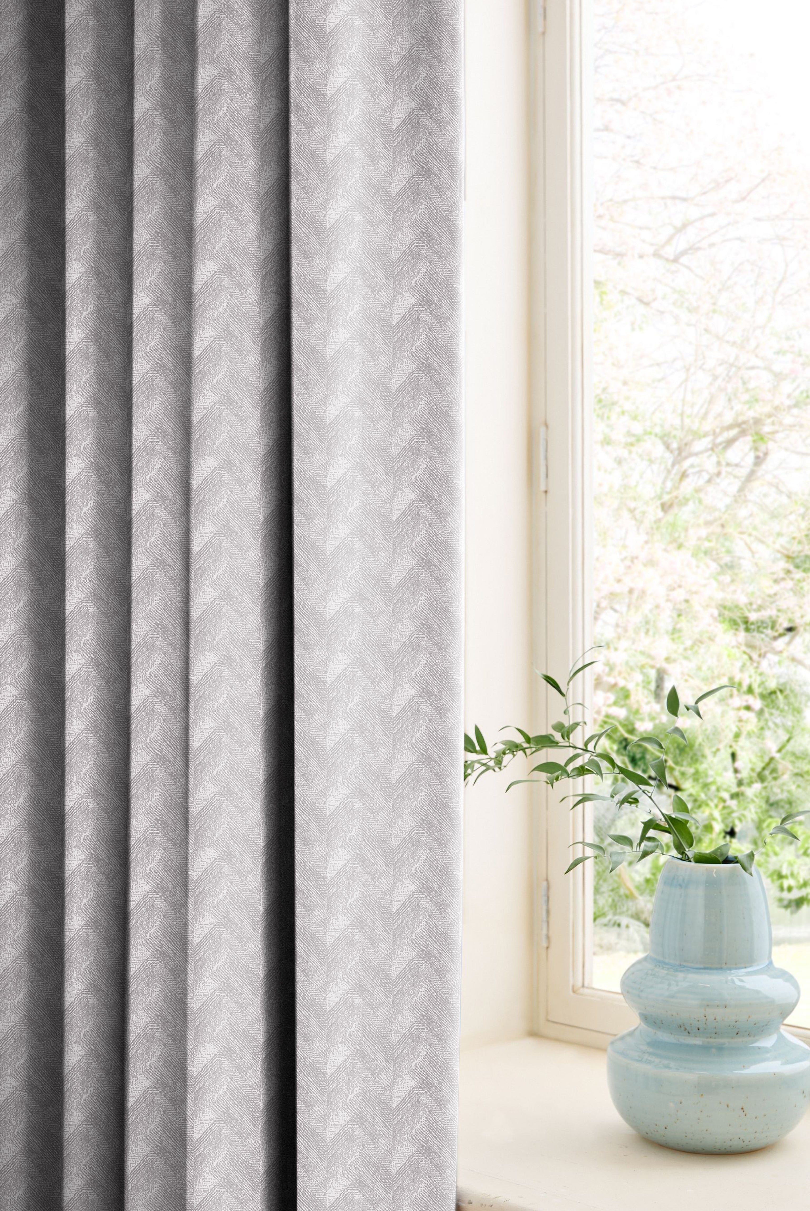 ENSLEY PEWTER PREMIUM BLACKOUT CURTAIN