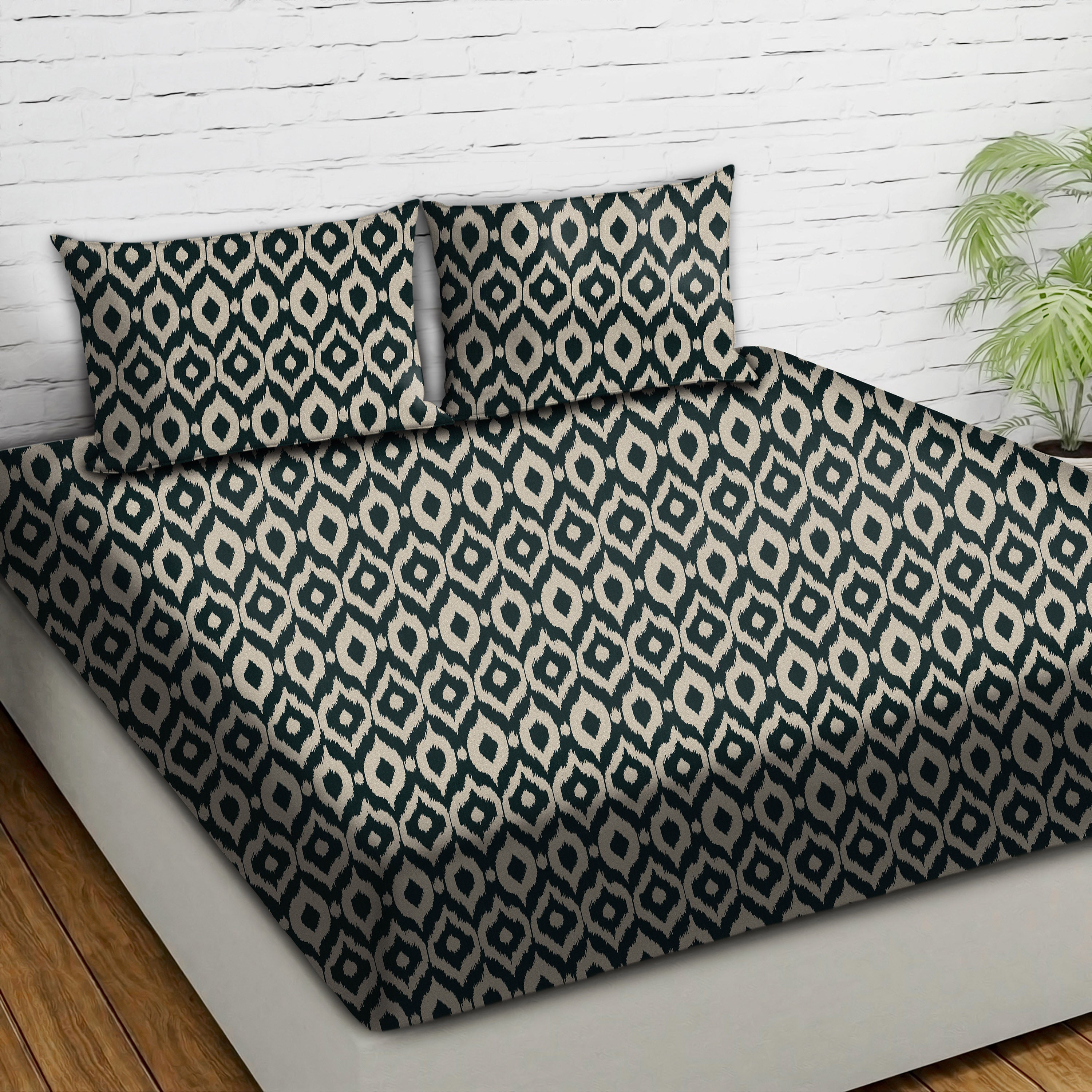 Bedcover Bistre Black for Double Bed with 2 Pillow Covers King Size (104" X 90")