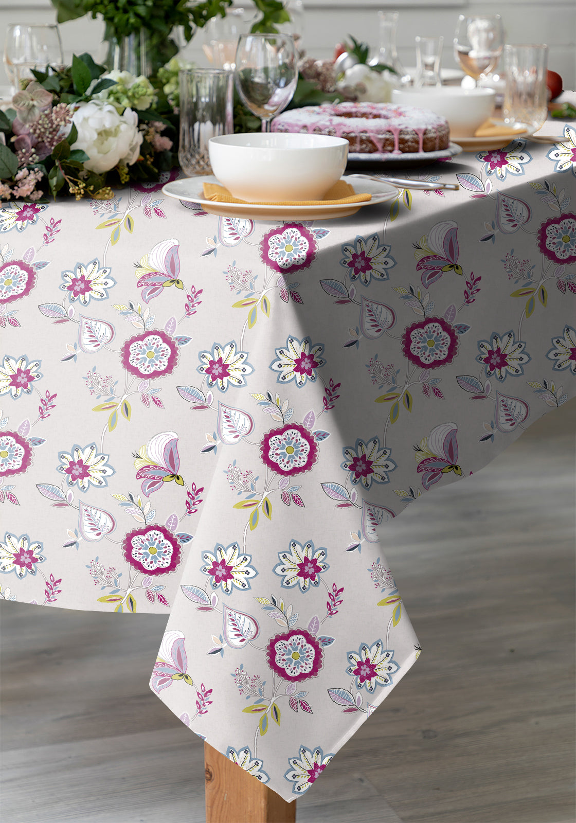 BEAU Pink 6 Seater Table Cloth