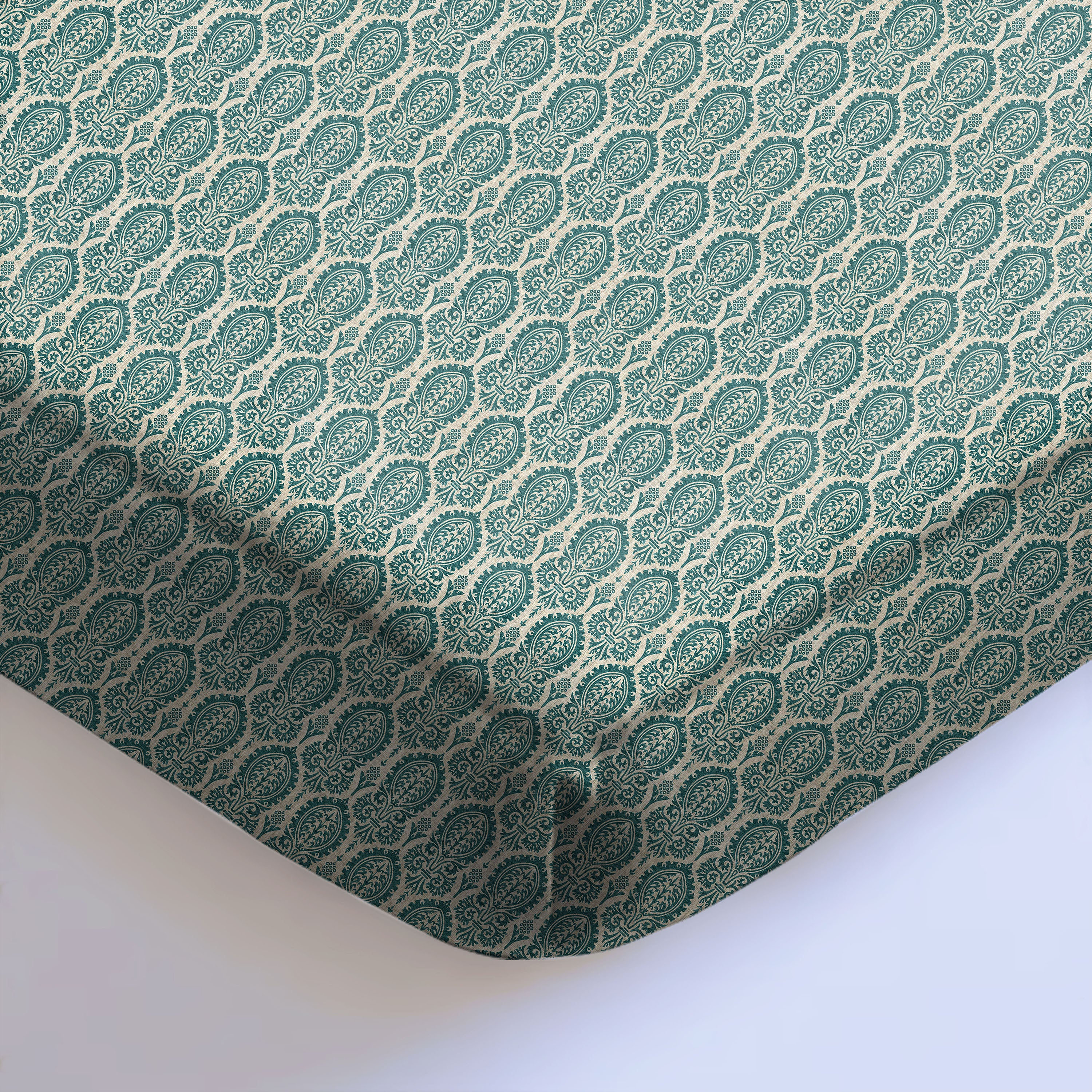 Manchester Teal Bedcover for Double Bed with 2 Pillow Covers King Size (104" X 90")